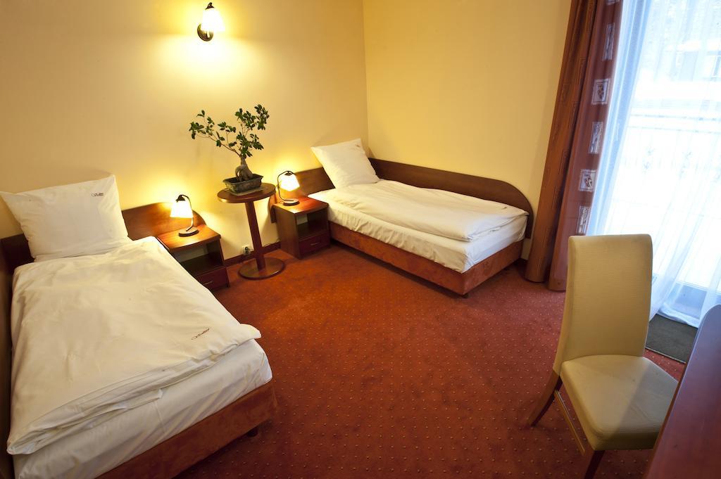 Hotel Venus Kolbudy Rum bild